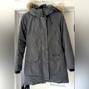 Canada Goose thigh length parka. Size small